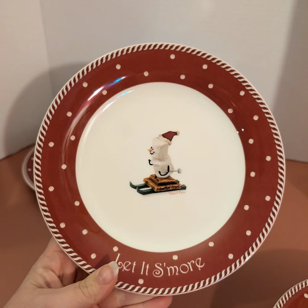 Nikko The Original S'Mores Christmas Snack/Dessert/Salad Plates - 8 Inches